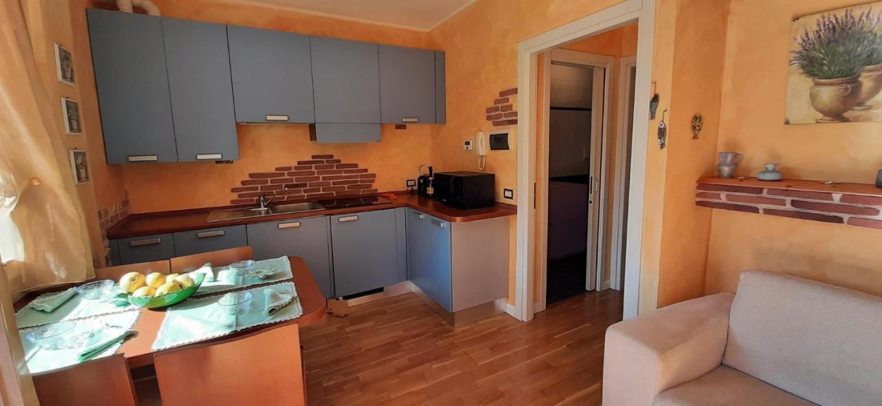 Holiday House Sole 살로 외부 사진