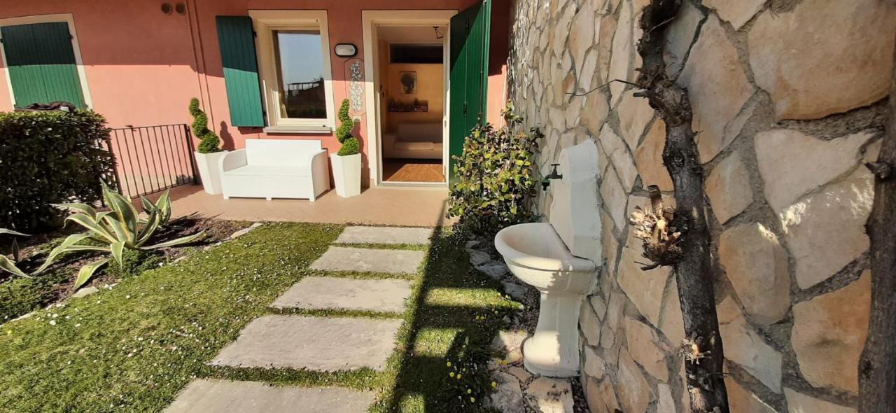 Holiday House Sole 살로 외부 사진